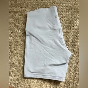 Lululemon Size 8 align bike shorts